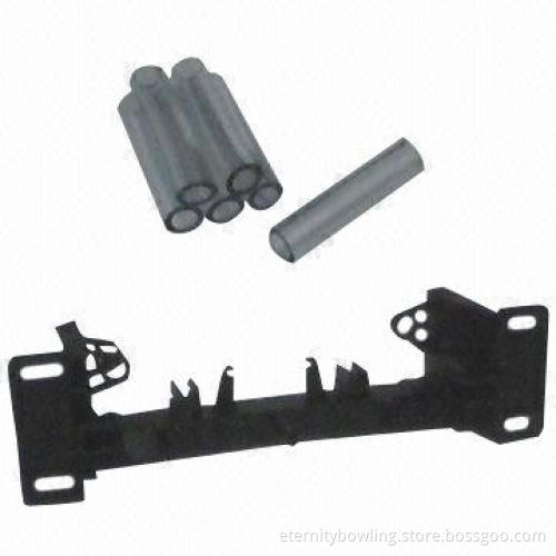 Extender sleeve retaining bow